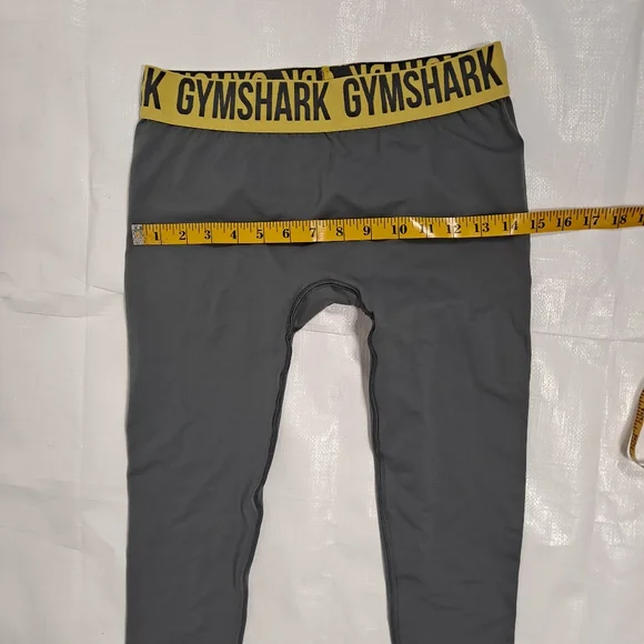 Gymshark Grey And Yellow Waistband Fit Cropped Leggings NWOT - Picture 9 of 9